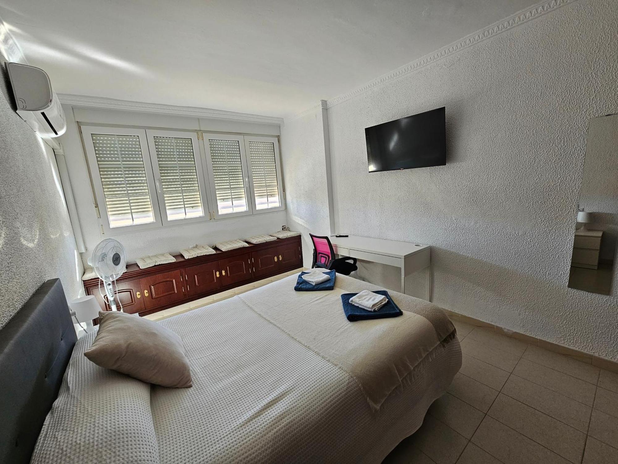Apartamento Granja - A 5 Min De La Playa Cadiz Bagian luar foto